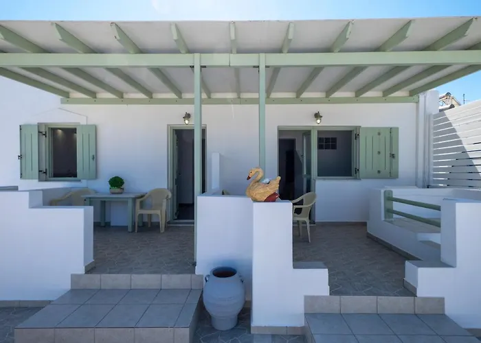 Lorenzo Studios Naousa (Paros)