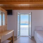 Lorenzo And Paros