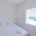 Lorenzo And Paros Náoussa