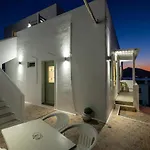 Appartement Lorenzo And Paros Náoussa