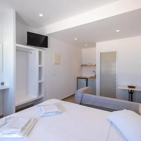 Apartment Lorenzo Studios *