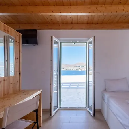 Lorenzo And Paros