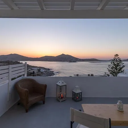 Lorenzo And Paros 아파트 *