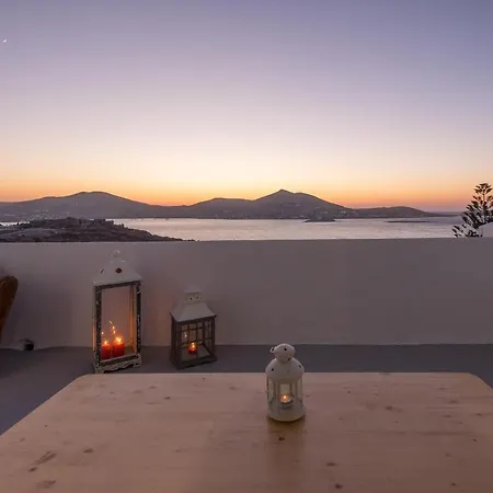 Lorenzo Studios Apartment Naousa (Paros)