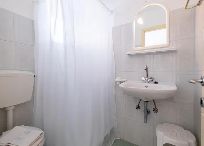 Lorenzo And Paros Apartament Nausa