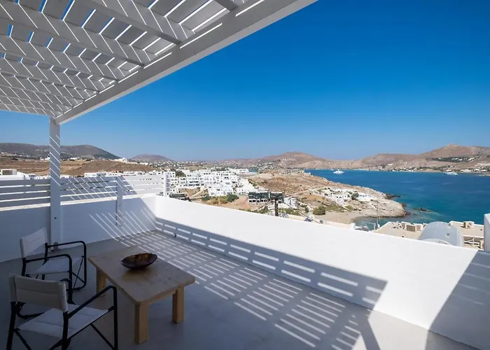 Lorenzo And Paros Nausa