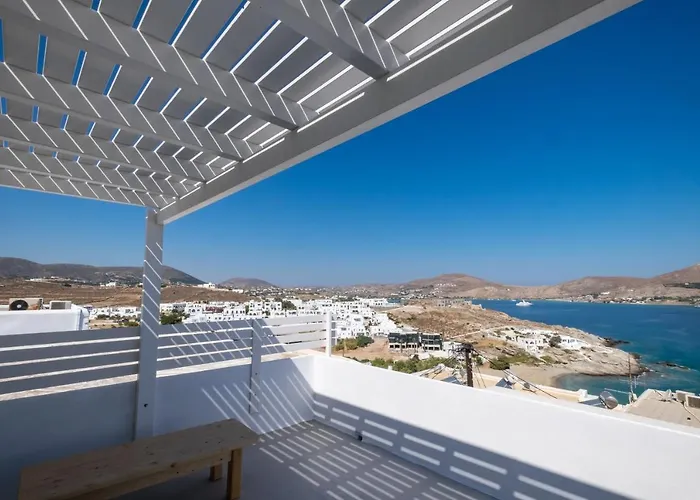 Lorenzo And Paros Nausa