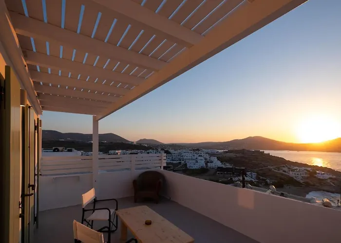 Apartament Lorenzo And Paros Nausa